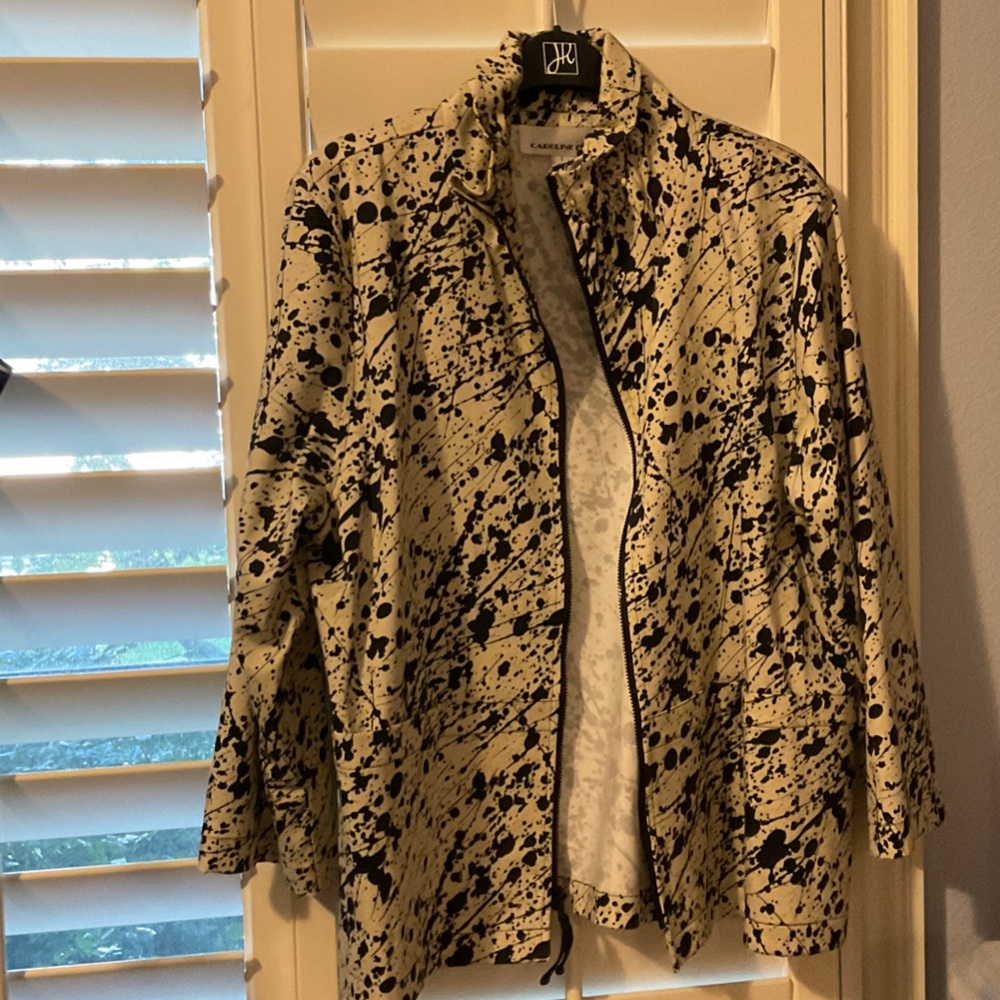 Caroline Rose Women's Black and White Splatter Jacket- L